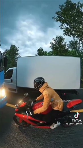 Dacă mor într-o zi, lăsați poze cu voi în postările de pe canal cum v-ați îndeplinit visul cu motoru