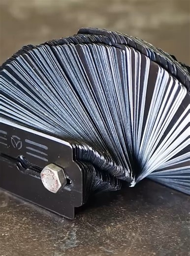 49K views · 706 reactions | How To Make a Damascus Blade | El ChiliPaps | Facebook