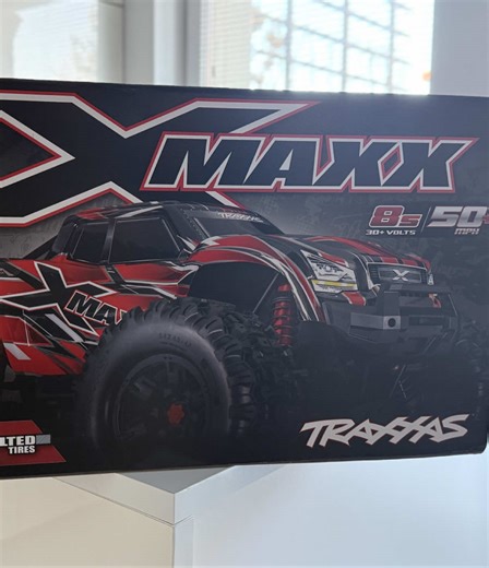 New model reveal 🤩 #traxxas #xmaxx #xmaxx8s #RC #traxxasxmaxx