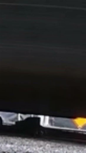 Credit to ‪@dockerysworldoftrains‬, CSX I144-08 runs over gloves in Newnan, Ga