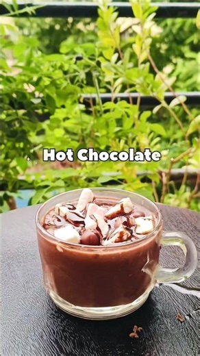 ☕ Creamy Hot Chocolate Recipe in Just 5 Minutes! 🍫