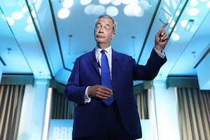 Nigel Farage sings along to Eminem on stage in Blackpool