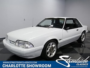 1990 Ford Mustang