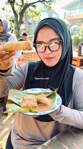 Lontong Banjur TKI Garut: Tempat Sarapan Viral & Menu Andalannya