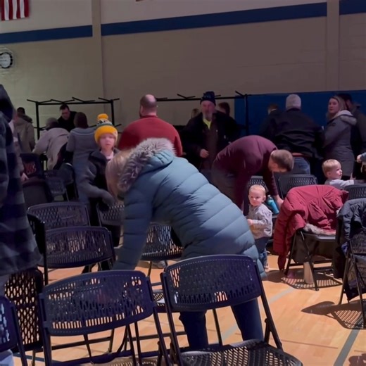 𝐂𝐎𝐔𝐍𝐓𝐃𝐎𝗪𝐍: 𝟐𝟖 𝐃𝐚𝐲𝐬 𝐭𝐨 𝐃𝐞𝐝𝐢𝐜𝐚𝐭𝐢𝐨𝐧 𝐒𝐮𝐧𝐝𝐚𝐲⁣ ⁣ This video captures the bittersweet moments taking down The Bridge setup for the final time in the gym - a space The Bridge has called home since October 6, 2013.⁣ ⁣ For approximately 640 weekends, incredible teams faithfully set up and tore down this space to make room for worship. We’re so grateful for every person who served, every moment shared, and every story God wrote here.⁣ ⁣ Now, we’re making way for The Bridge