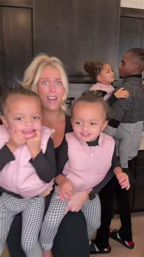 5 YEARS COOKIN TACOS 🌮 #theyoungfam #funny #mom #family #twins #daughter #husbandwife #compliation
