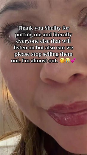 @Shelby Ann will always have my ears 👂🤭💕 @Vitamasques US in sugar cookie is the sweetest, glossiest, yummiest concoction these two lips know. #lipmask #vitamasque