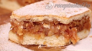 3.2M views · 2.5K reactions | Omlós tészta és tökéletes töltelék! :) A nagyi ősrégi almáspite receptje! Recept: https://receptneked.hu/nagyi-receptjei/almas-pite-29/ | Receptneked | Facebook