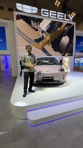 8.2K views · 47 reactions | Pilihan EV terjangkau kini makin banyak di Indonesia, dahulu Rp 270 an juta hanya mendapatkan Micro EV, kini sudah bisa bawa pulang mobil listrik Hatchback. Lantas, apa kehebatan Geely EX2 dengan harga prebook Rp 273 jutaan ini? #Otodriver #Geely #EX2 #GJAW2025 | otodriver.com | Facebook