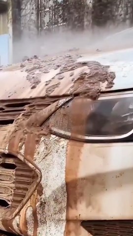 TOP CLEAN on Instagram: "Car Detailing #carwash #carcleaning #cars #satisfying #oddlysatisfying #asmr #asmrsounds #relax #clean #cleaning #autodetailing #detailing"