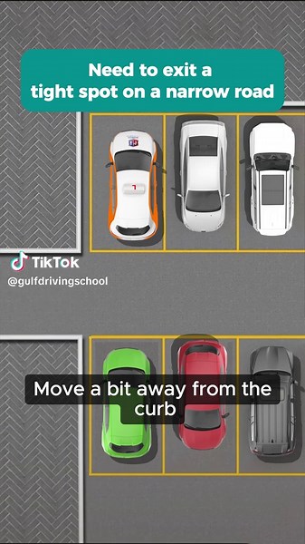 Stuck in a tight spot on a narrow road? 😰 Learn how to handle it like a pro at Gulf Driving School! 🚗💨 📍Master real-road situations with confidence. 👉 Enroll now and drive smarter! #GulfDrivingSchool #DriveWithConfidence #DrivingTips #LearnToDrive