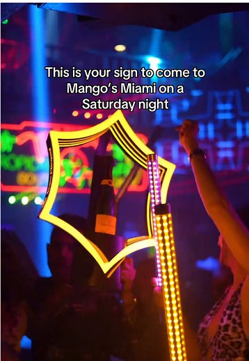 Cocktails that hit. Music that moves you. Vibes you won’t find anywhere else 🌴🔥 If you’re looking for the ultimate night out in South Beach, Mango’s Miami is where the party starts📍 Get ready for Latin beats, signature drinks, live entertainment, and non-stop dancing! 💃🏼 Spots fill fast! Book your table now! 🔗 #southbeachnightlife #miamiclubs #miaminightlife #miamibeach #bestbarsmiami #southbeachbars #southbeachmiami #mangosmiami #mangossouthbeach