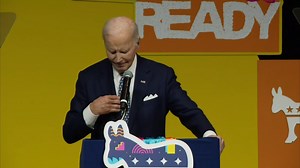 🇺🇸 Biden Addressed Trump: 'The American People Are Sending a Signal: You Work for Us, Mr. President. We Don't Work for You' The 46th President of the US took part in a public event for the first time in a long while. He spoke at a gala organized by the Nebraska State Democratic Party for American businessman Ben Nelson. Biden criticized Donald Trump and his supporters, calling for the government to be "opened up." 💬 You work for us. Not just for billionaires and millionaires... I mean this si