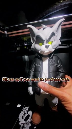 Meet Tom, the 14.5-inch feline sensation! My latest 3D print project turned out purr-fectly amazing