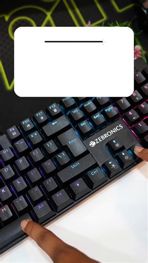 Mouse vs. Keyboard for Precision Drawing #shorts