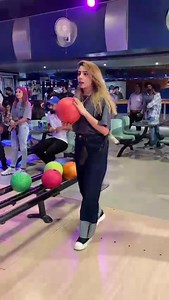 BOWLING : A SPORT OF ELITES | Uptown LA