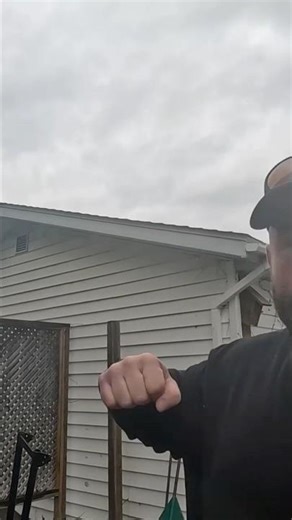 Leech Trapping. #fishing #walleyefishing #fish #leech #outdoors #viralvideos