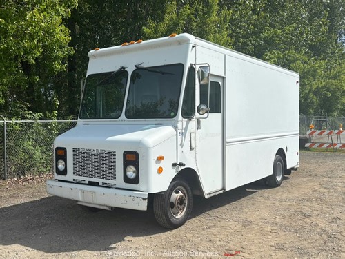 Grumman Olson/GMC P3500 Step Cargo Panel Van Mobile Workshop V8 bidadoo -Repair | eBay