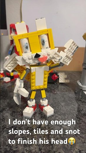 LEGO Sonic moc: Tails