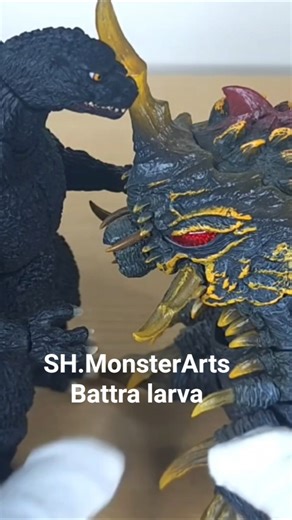 SHORT [SH.MonsterArts] Battra larva review #battra #shmonsterartsgodzilla #kaiju