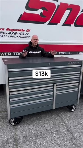 Snap-on 10 drawer Epic Toolbox with matching Workbench!!!