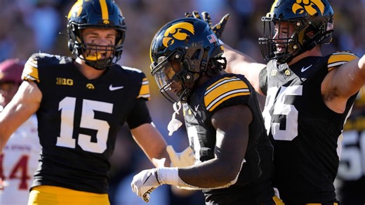Kaleb Johnson has big day, Iowa defeats Washington 40-16