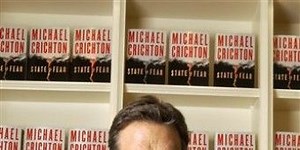Muere Michael Crichton, el autor de 'Parque Jurásico' y la serie 'Urgencias'