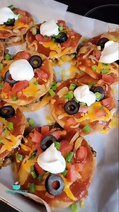 63K views · 1.1K reactions | Low Carb Mexican Pizzas Full Recipes In...