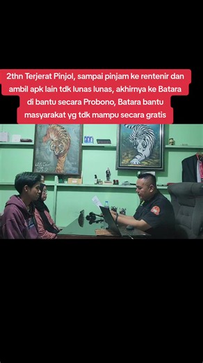 2thn Terjerat Pinjol, sampai pinjam ke rentenir dan ambil apk lain tdk lunas lunas, akhirnya ke Batara di bantu secara Probono, Batara bantu masyarakat yg tdk mampu secara gratis hutang piutang ga akan bisa dipidanakan, apalagi nilainya kecil dan sdh perna bayar angsuran, kalau mereka nagih dgn kasar, pakai cacimaki, kekerasan, perampasan , kita langsung bisa lapor polisi, ada pasal berlapis menanti penagih hutang, jgn takut rentemir pribadi itu melanggar, dia ilegal , pinjol apalagi ga usah bay