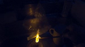 屁を袋に貯めて爆発させる方法