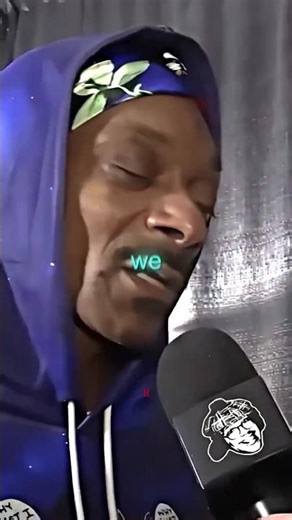 Snoop Dogg’s Pet Cockroach Gooch 🤣