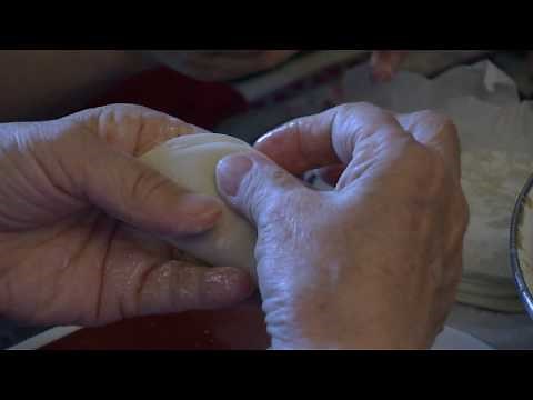 How To Wrap Chinese Jiaozi