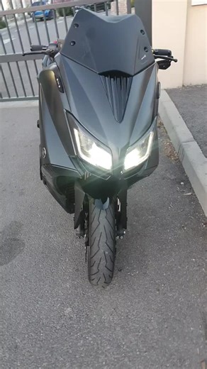 #tmaxpassione #maxiscoot #france #tmaxbyfoggia #tmaxturbo #tmax530iron #fyp #fypシ #pourtoi #yamaha #tmax530_yamaha_tmax @angeluzzotmax530 @clubtmaxbcn @club_tmax_bronte @fabiodp92 @patrickmototmaxbyfoggia @tmaxclubbg @emmesport @rmp_workshop