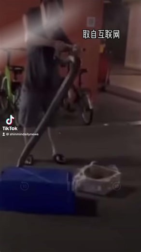 9.2K views · 35 reactions | 【今日看点】《新明日报》2023年4月20日 #新明日报 #新加坡新闻 #新闻看点 #新加坡 #蟒蛇 #祭拜 #供品 #霸王餐 #长峰医院 #周星驰 #五月天 #林青霞 #杨紫琼 #SGNews #shinmindailynews #singapore #sg #python #offerings #freemeal #china #stephenchow #mayday #michelleyeoh #brigittelin | Shin Min Daily News 新明日报 | Facebook