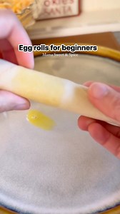 2 ways to wrap egg rolls (lumpia) | Mama Sweet and Spice