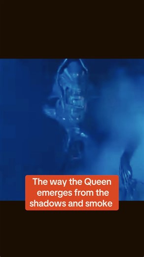 QUEEN EMERGES FROM SHADOWS #xenomorph #xenomorphs #alien #aliens #alienearth #alienearthfx #horror