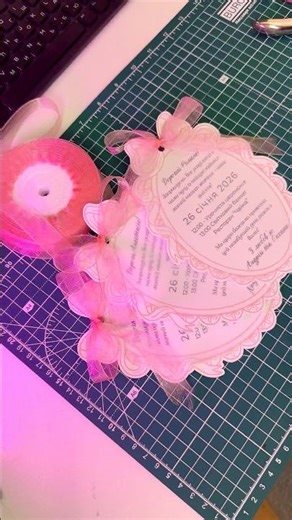 Elegant wedding invitations with soft bowl and vellum #weddinginvitation #diycrafts #papercraft