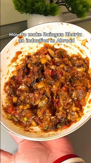 How to make Baingan bharta on induction #baingankabharta #inductioncooking #indianfood #cookingtips