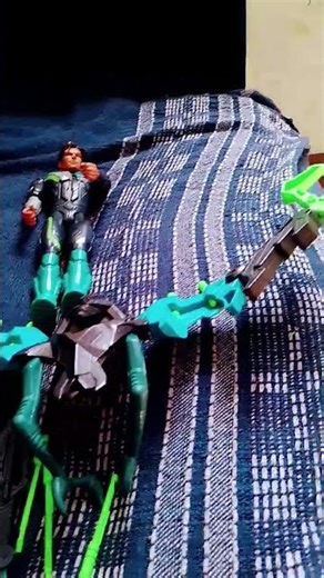 meus dois bonecos de Max steel que eu ganhei na Páscoa