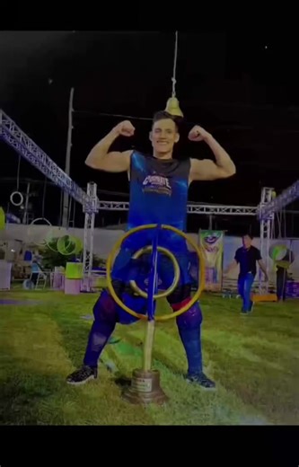 El campeon azul de Combate 2023: De Guatemala a Ecuador