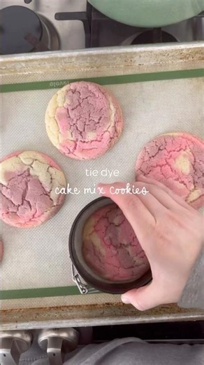 cake mix tie dye cookies 💕 #baking #cookies #foodies