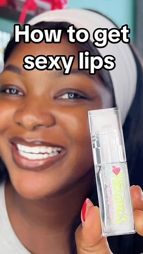 Lip Gloss Transformations with Honora's Lip Care