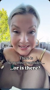 “Remember who the f*ck you are.” A message that resonates with so many women. Featuring a beautiful lotus on the front — a reminder of the saying “No mud, no lotus.” Because you have to move through the darkness to truly appreciate the light. This necklace comes with a magnetic clasp for effortless wear, custom bead options, and your choice of gold or silver. Wear it alone or layer it — an absolute must-have stepping into 2026. Thank you, Mrs. Clark, for showcasing this powerful piece 🤍 Use cod