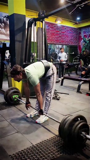 Anuj Gangwar on Instagram: "10/365 Days ab support nhi kr rhe ho bhai 🙏 Sabhi gymbro follow kro aur support kro"