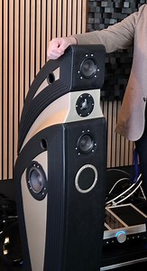 HIGH END Munich 2025 - Revival alert! New Sphinx Element 5 loudspeaker unveiled #highendaudio #hifinews #loudspeaker #vintageaudio | SoundStage Australia