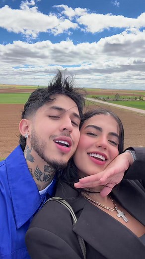 Luisa Castro y Westcol: ¿Amor o Interés?