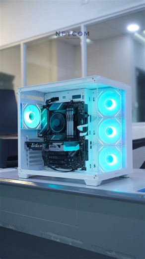 🔥 Ultimate Performance Unleashed! 🔥 We just completed this absolute beast of a custom-built PC, featuring an Intel Core i7-14700 processor, an MSI RTX 5060TI 16G graphics card, and a massive 32GB DDR5 6000MT/S RAM. This powerhouse is ready to handle any task, from intense gaming to demanding professional work, and it's all displayed beautifully on a DELL 34" S3425DW USB-C Curved Monitor! Key Specs: CPU: INTEL CORE I7-14700 PROCESSOR GPU: MSI RTX 5060TI 16G VENTUS 2X OC PLUS GRAPHIC CARD RAM: K