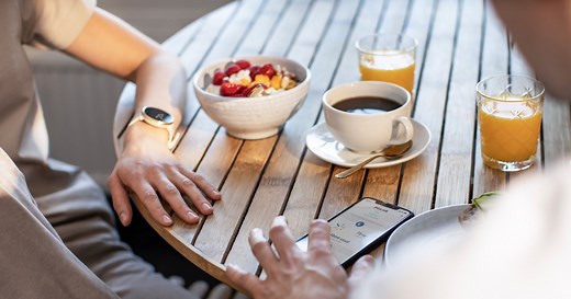 How Many Calories Should a Runner Eat Per Day? | Polar Blog