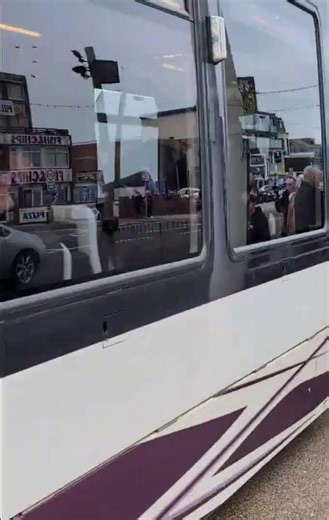 Tram 003 On Blackpool Sea Front