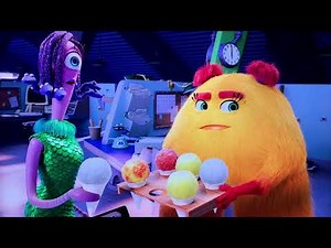 MI Adorable Snowman☃️ is Back Selling Snow Cone🍧 not Ice Cream